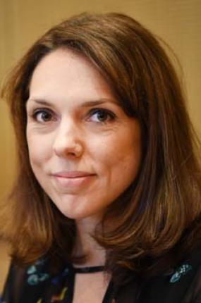 Mme. Delphine VACQUEZ