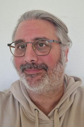 M. Cédric LARGILLET